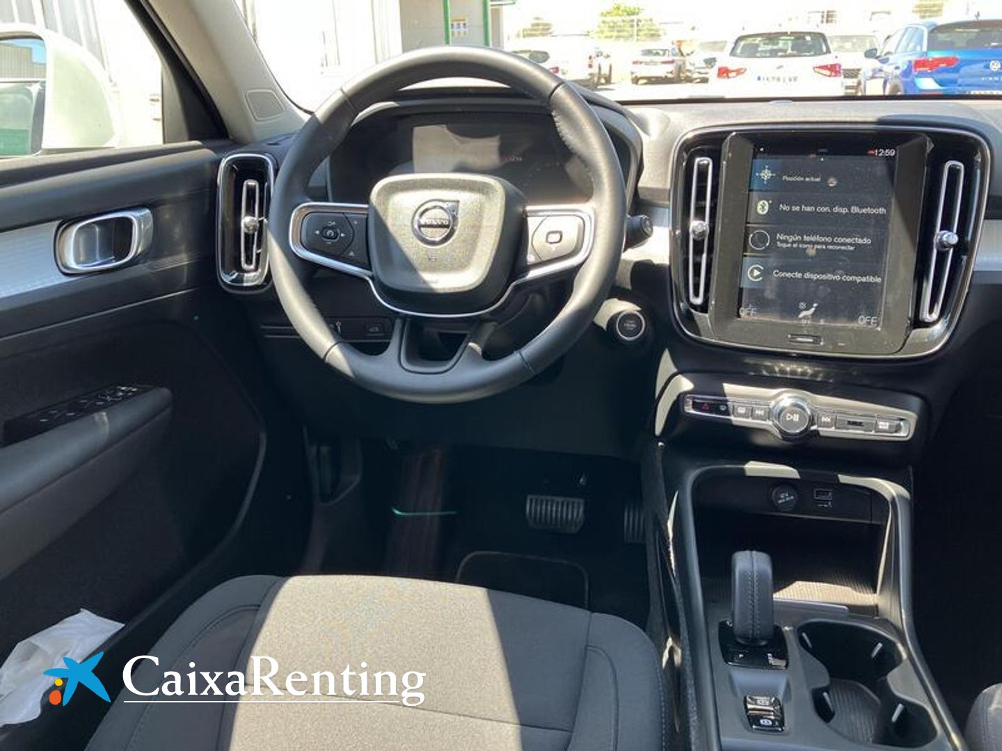 Volvo XC40 T3 Momentum Pro Auto 120 kW (163 CV)