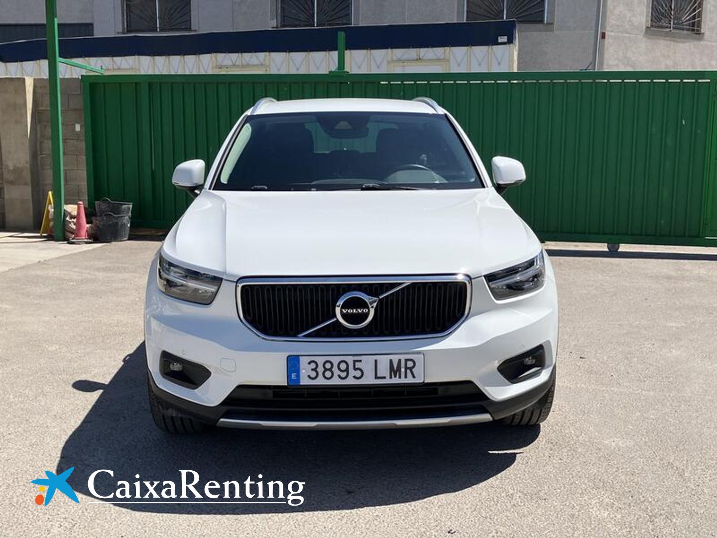 Volvo XC40 T3 Momentum Pro Auto 120 kW (163 CV)