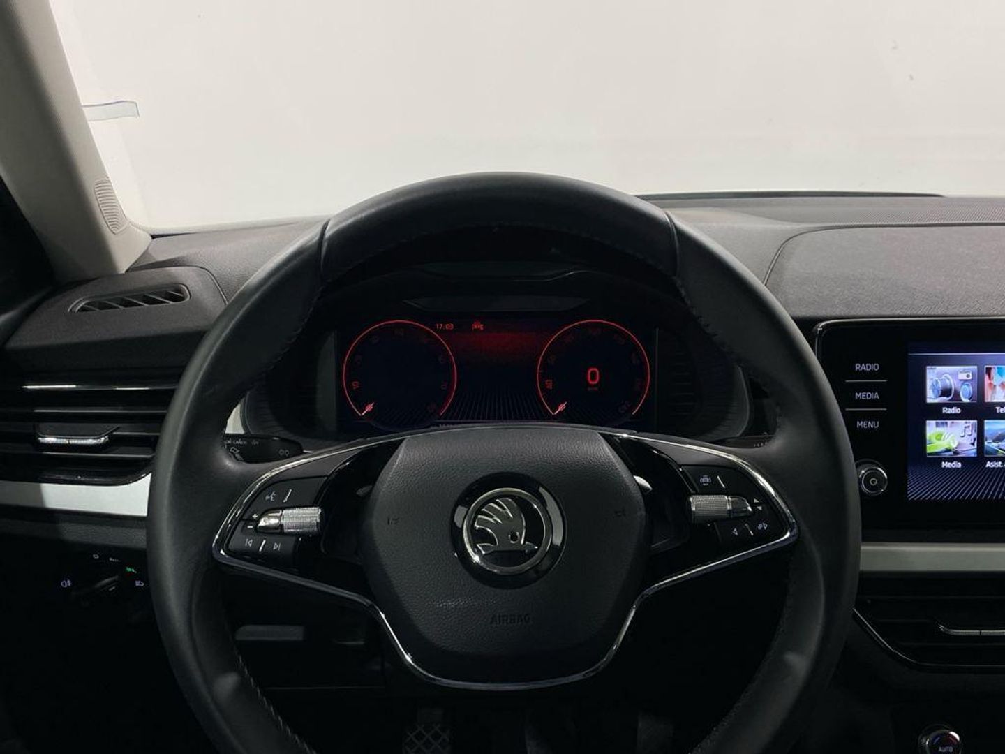 Skoda Kamiq 1.0 TSI Ambition 81 kW (110 CV)