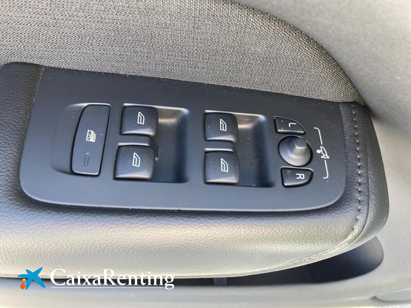 Volvo XC60 T6 Recharge Inscription AWD Auto 250 kW (340 CV)