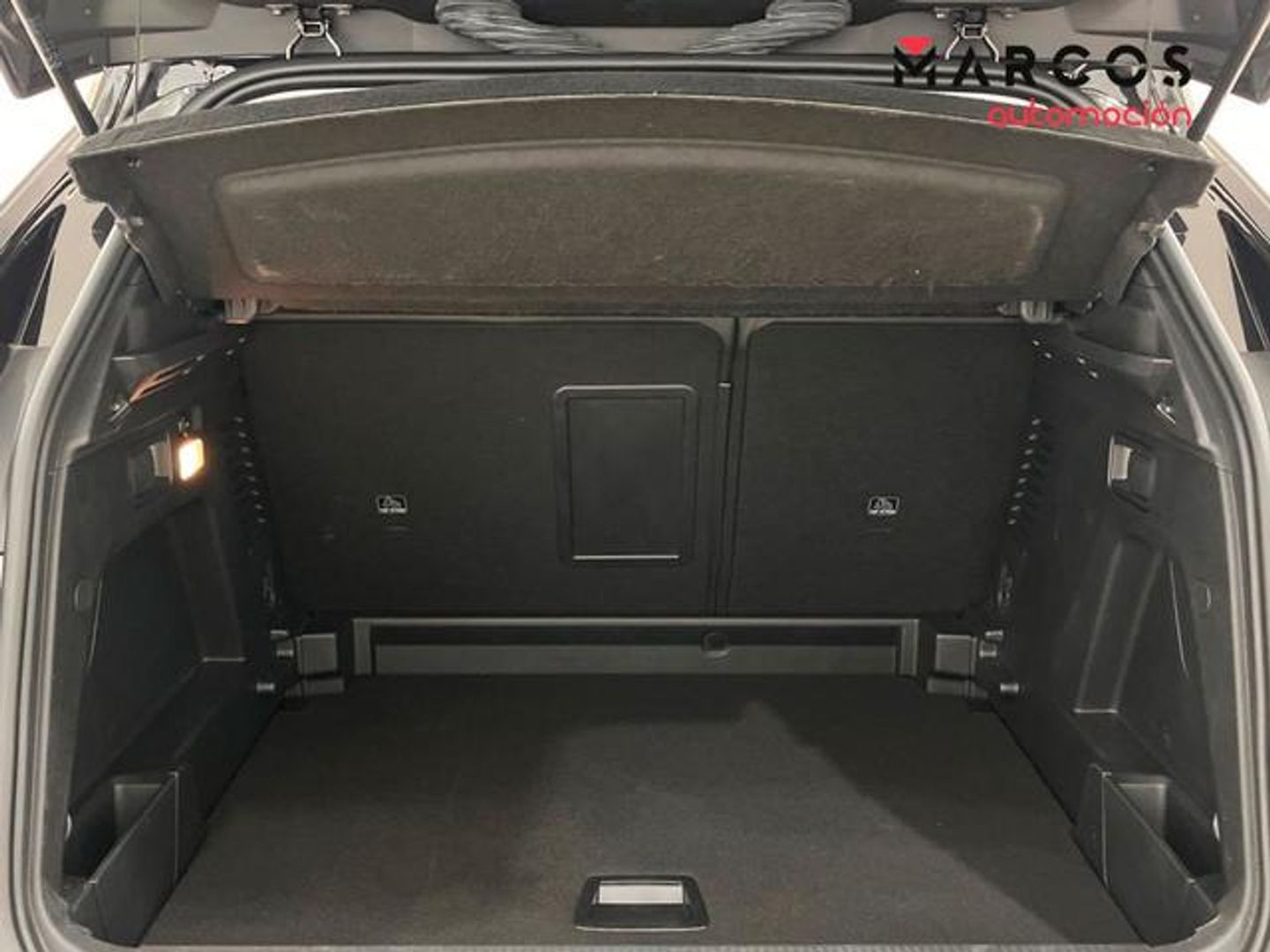 Peugeot 3008 PureTech 130 S&S Allure Pack 96 kW (130 CV)
