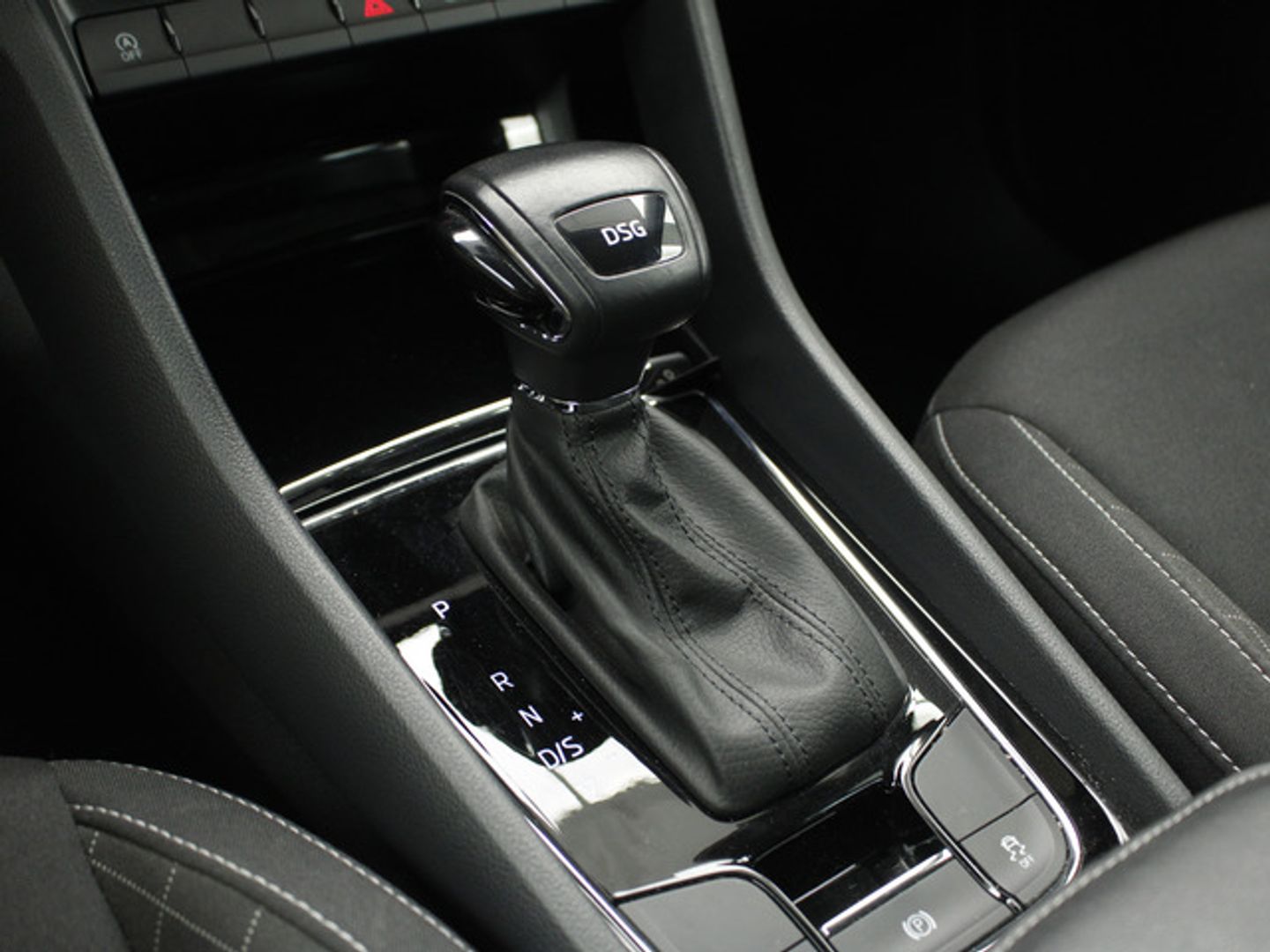 Skoda Karoq 2.0 TDI Ambition DSG 85 kW (115 CV)