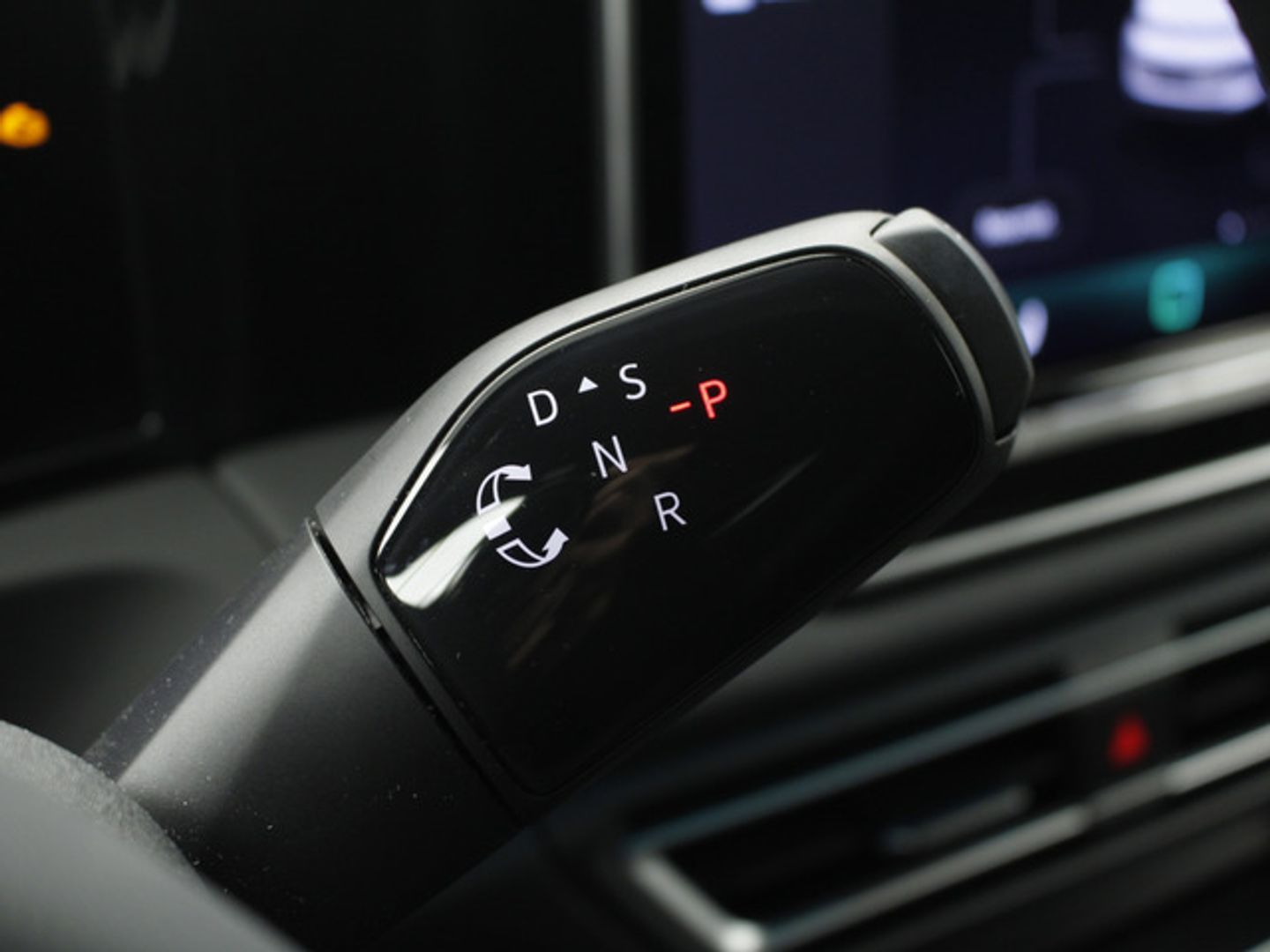 Volkswagen Tiguan R-Line 2.0 TDI 110 kW (150 CV) DSG