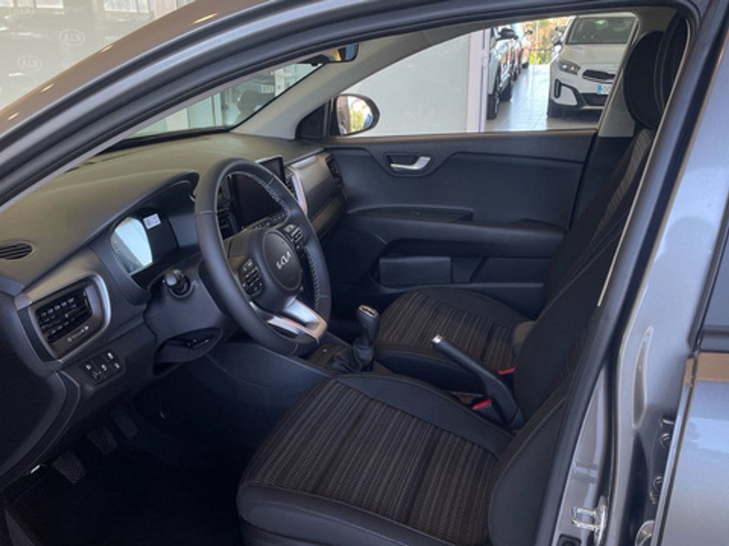 Kia Stonic 1.0 T-GDi MHEV Business 74 kW (100 CV)