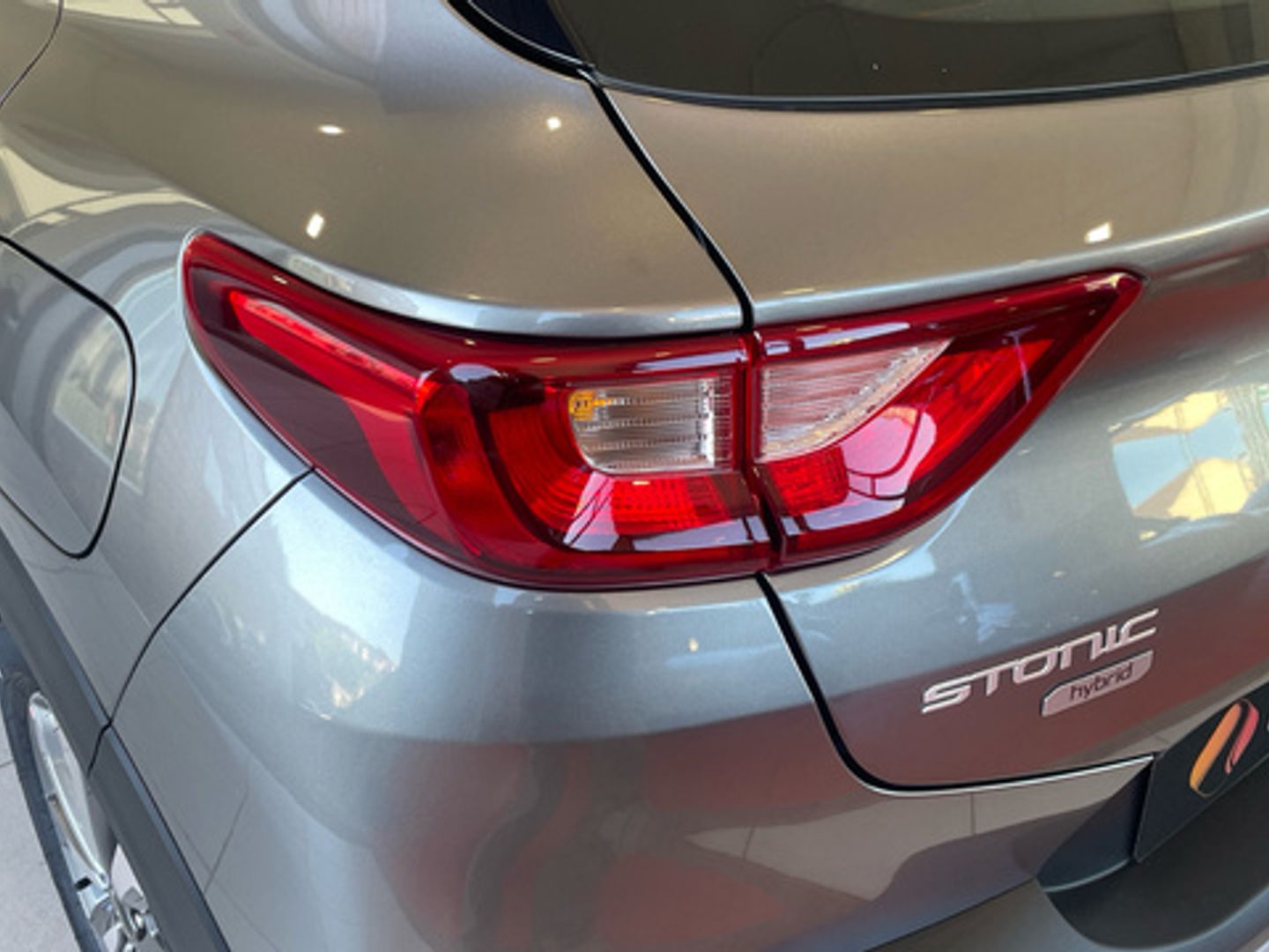 Kia Stonic 1.0 T-GDi MHEV Business 74 kW (100 CV)