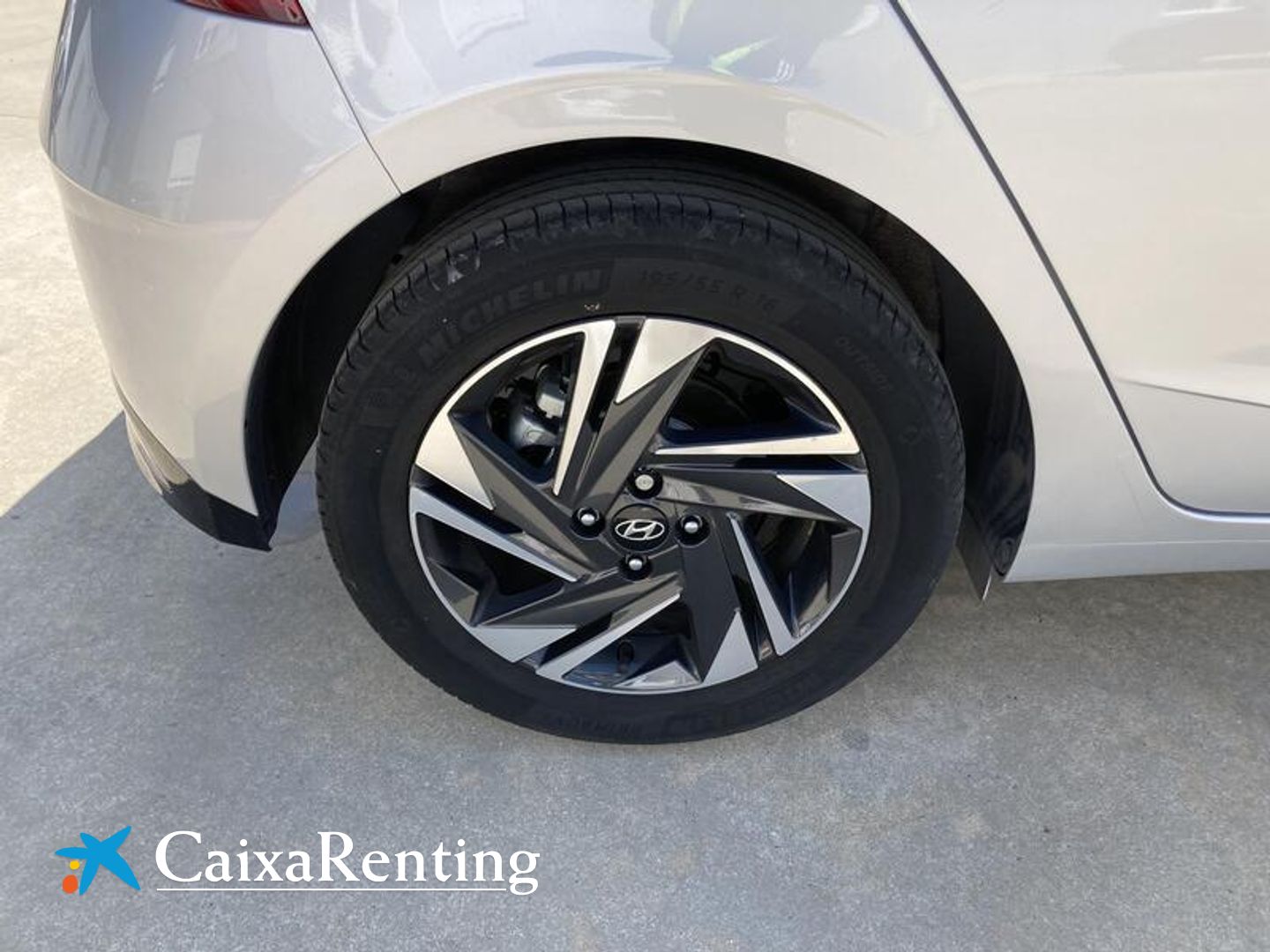 Hyundai i20 1.0 TGDI 48V Tecno 74 kW (100 CV)