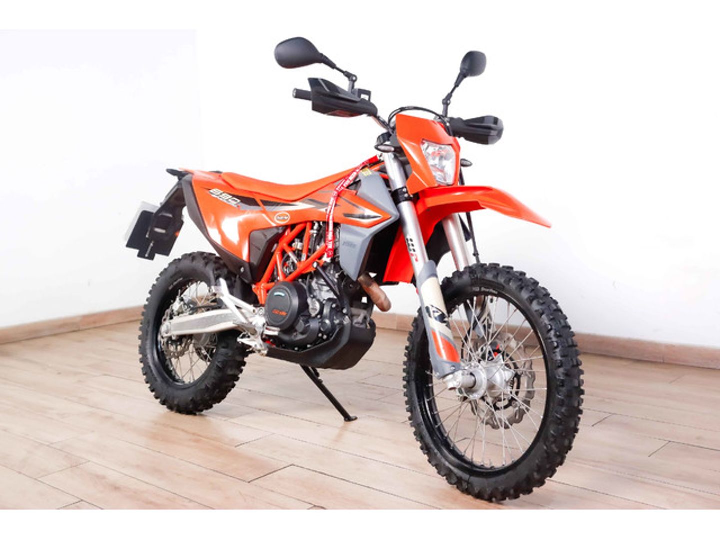 KTM SMC R 690