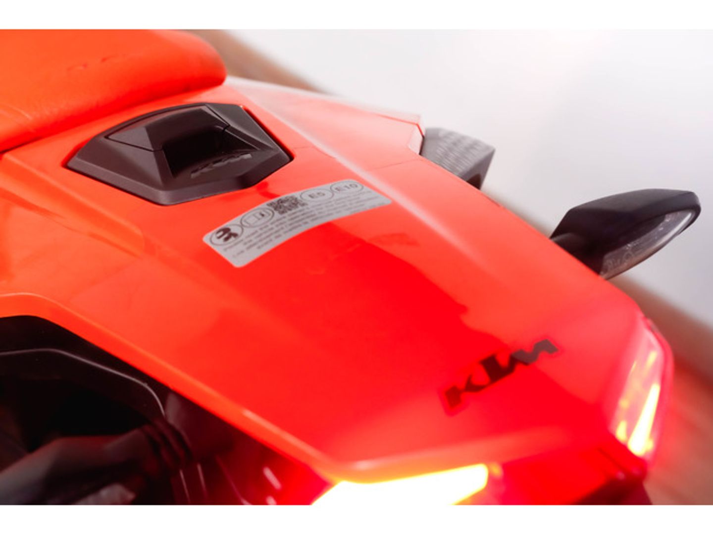 KTM SMC R 690