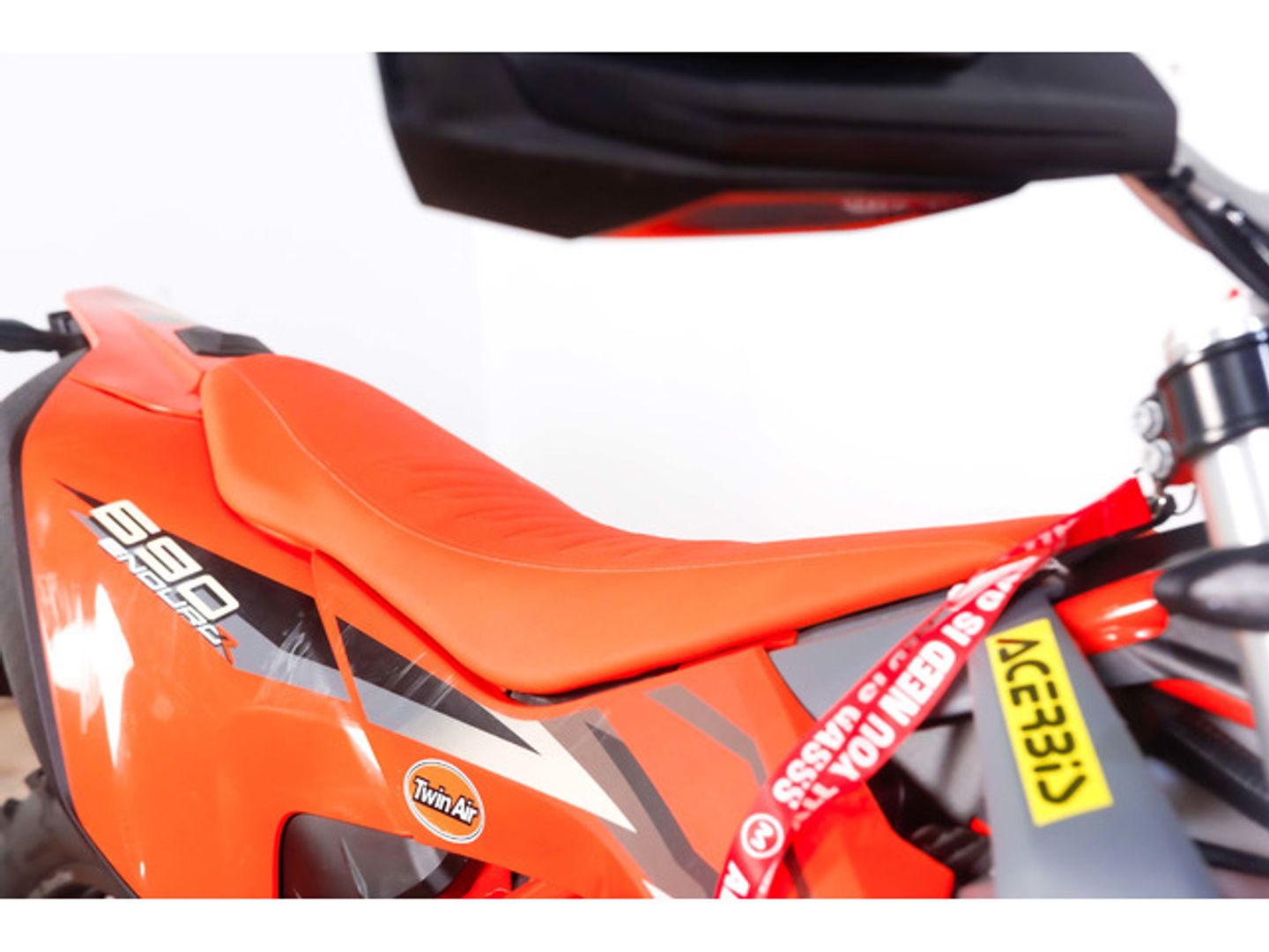 KTM SMC R 690