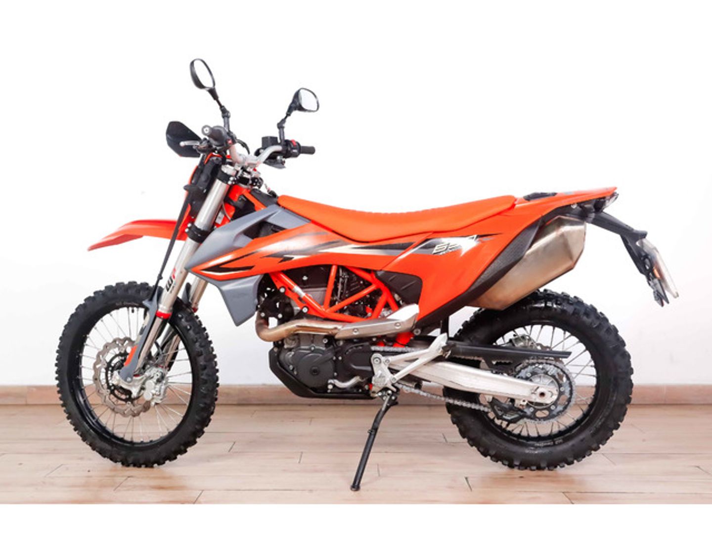 KTM SMC R 690
