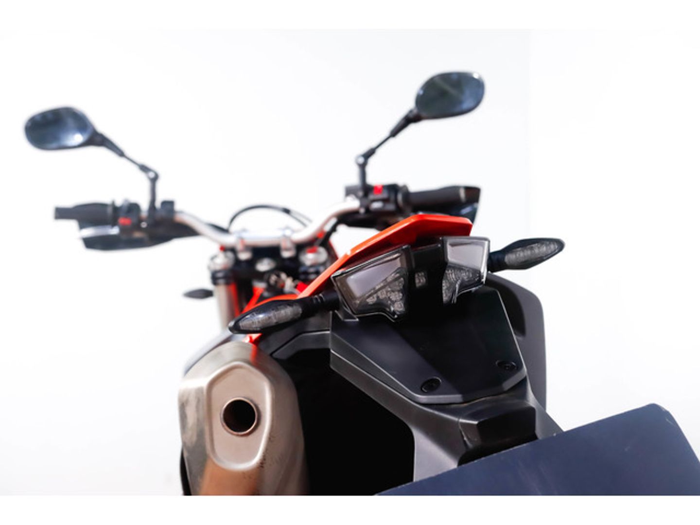 KTM SMC R 690