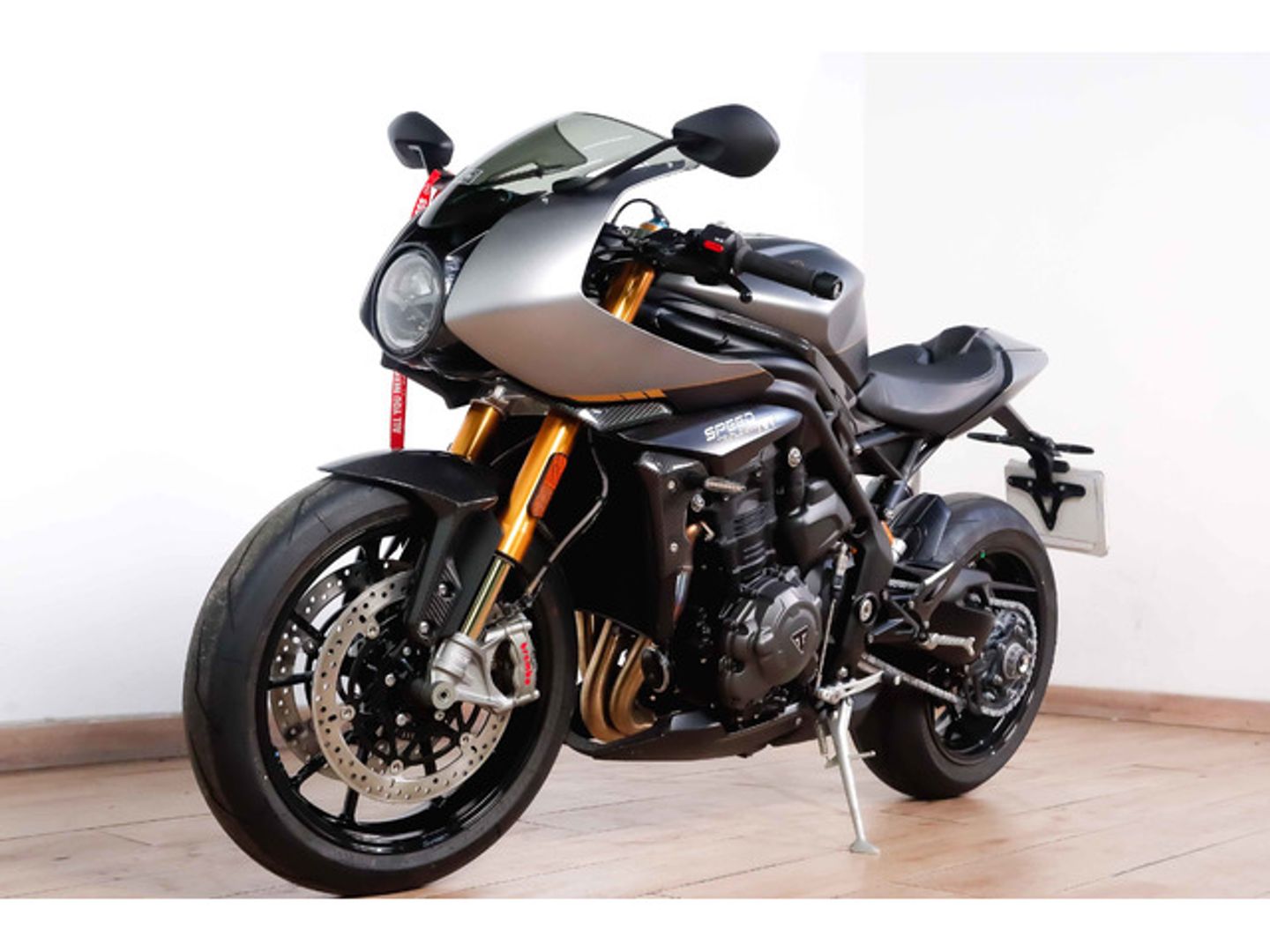 Triumph SPEED TRIPLE 1200 RR Breitling Edition