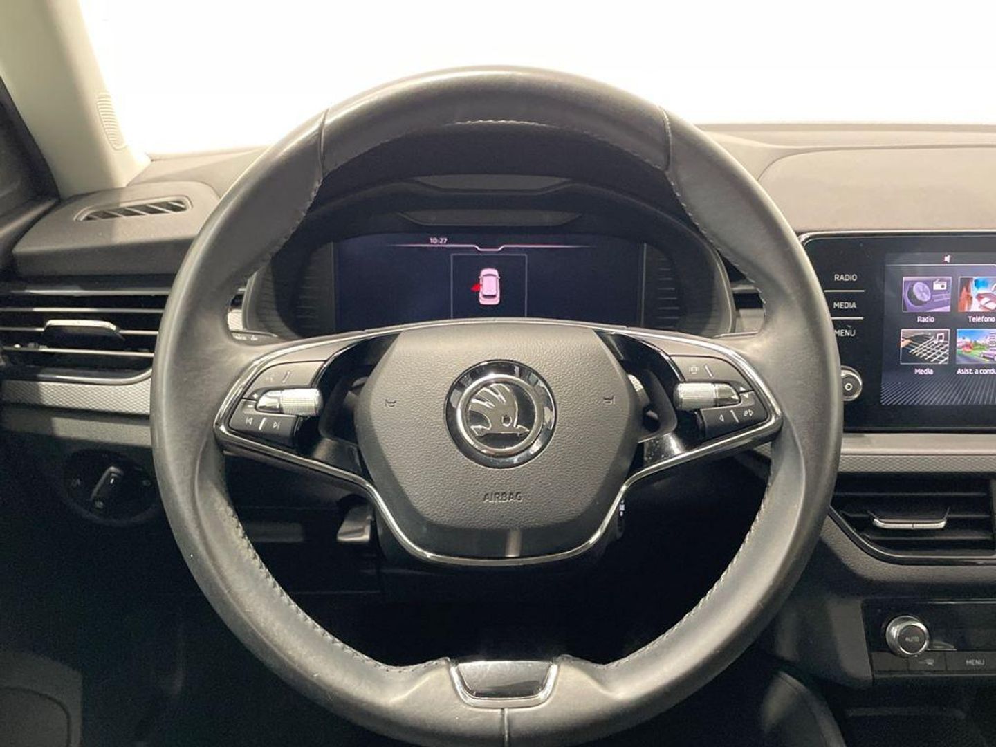 Skoda Kamiq 1.0 TSI Ambition DSG 81 kW (110 CV)