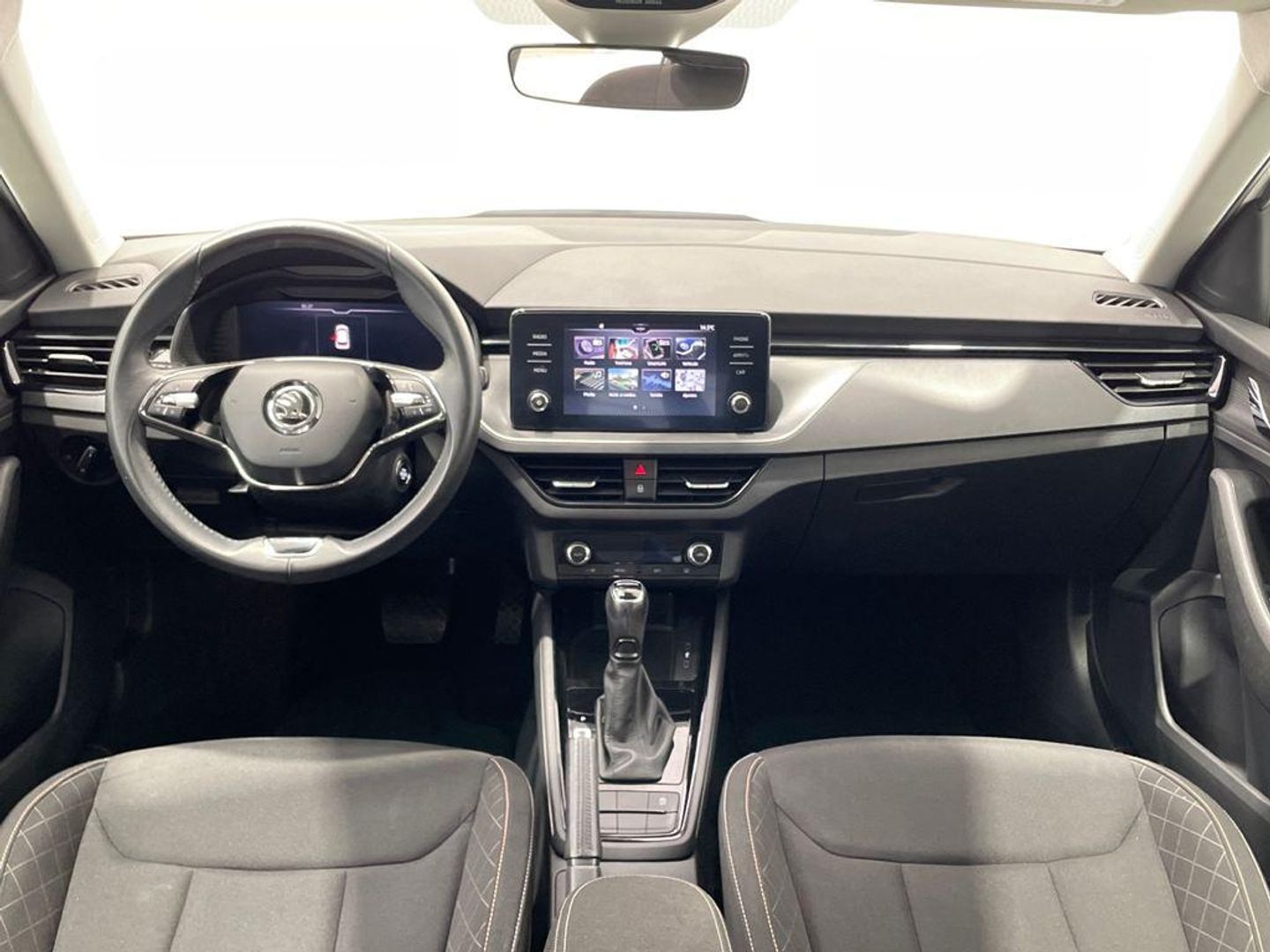 Skoda Kamiq 1.0 TSI Ambition DSG 81 kW (110 CV)
