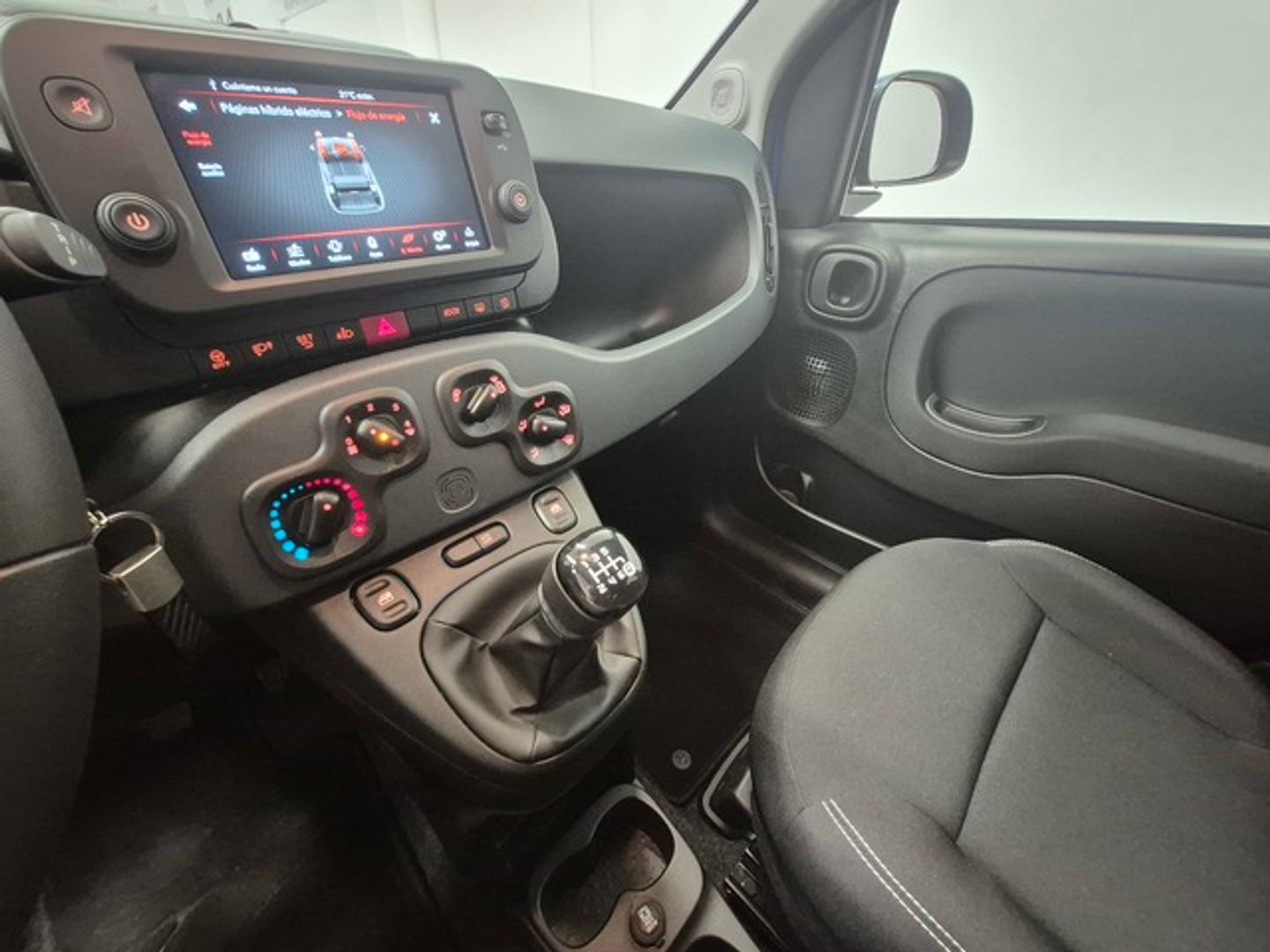 Fiat Panda 1.0 Hybrid Cross 51 kW (70 CV)