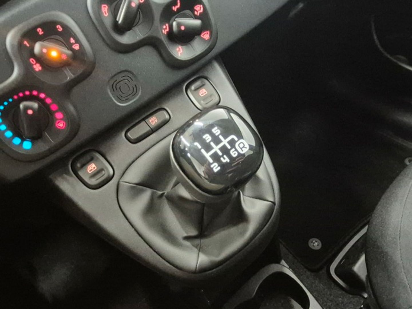 Fiat Panda 1.0 Hybrid Cross 51 kW (70 CV)