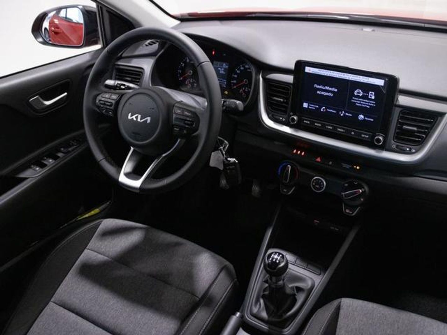 Kia Stonic 1.0 T-GDi MHEV iMT Concept 74 kW (100 CV)