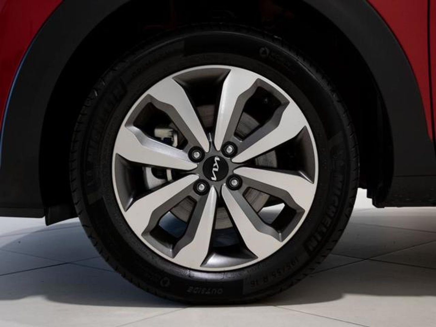 Kia Stonic 1.0 T-GDi MHEV iMT Concept 74 kW (100 CV)