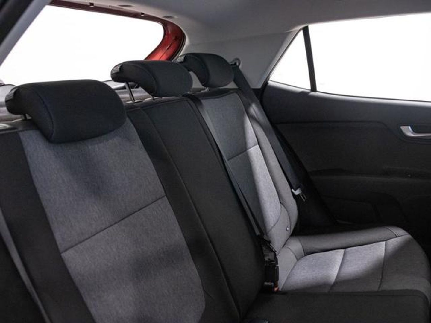 Kia Stonic 1.0 T-GDi MHEV iMT Concept 74 kW (100 CV)