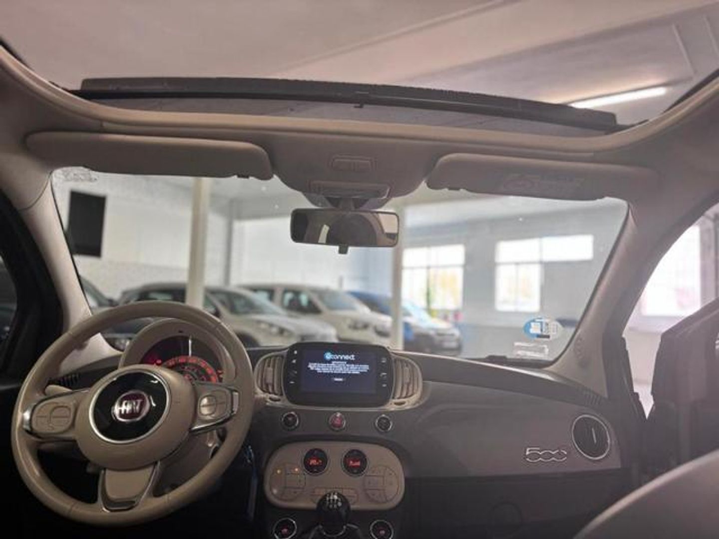 Fiat 500C 1.0 Hybrid Dolcevita 51 kW (70 CV)