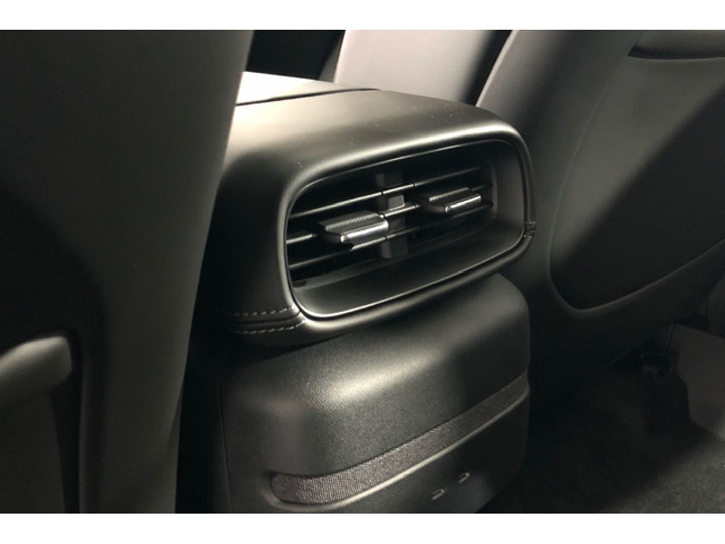 Xpeng G6 Standard Range RWD 190 kW (258 CV)