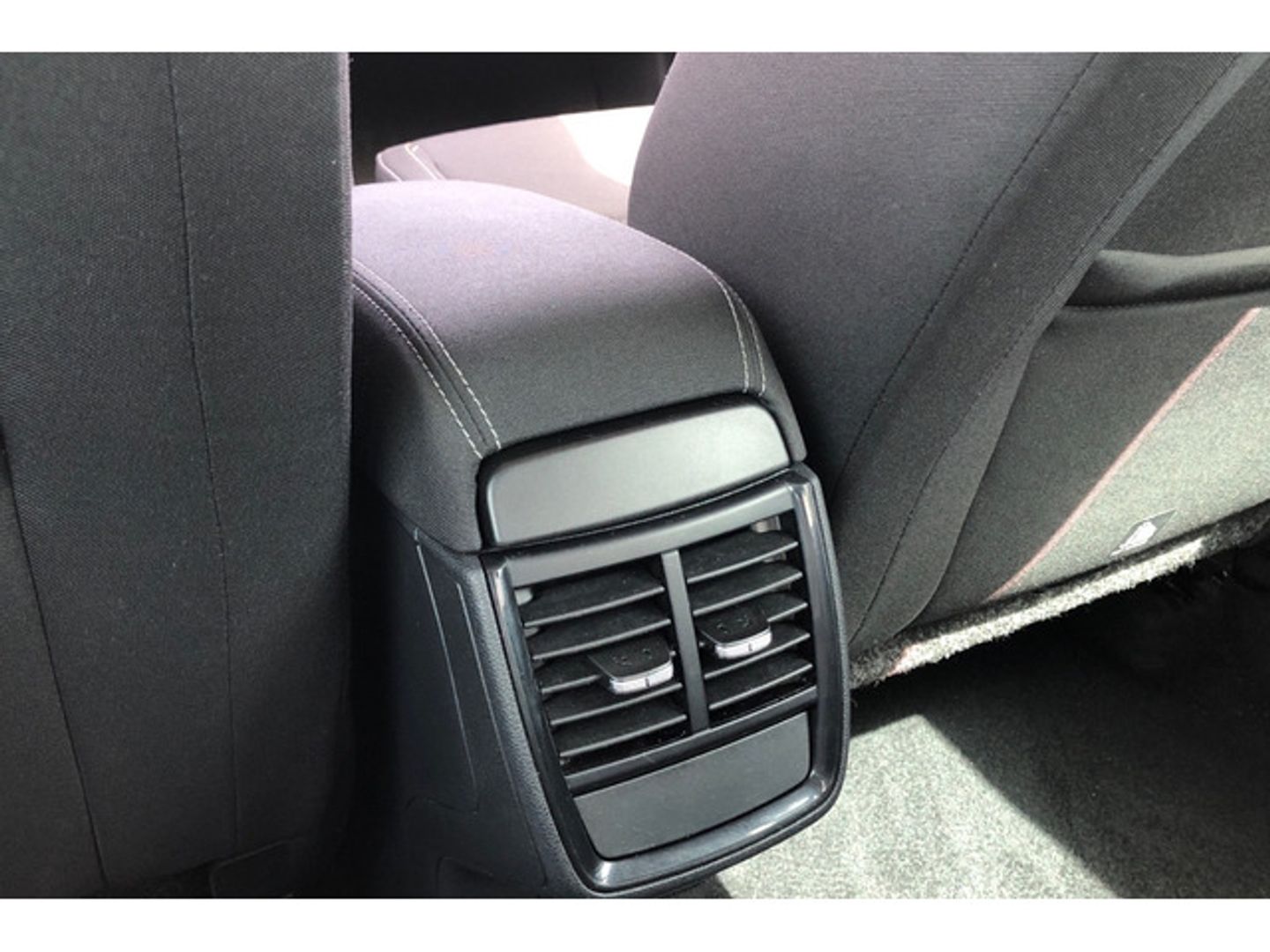 Skoda Kamiq 1.0 TSI Ambition 81 kW (110 CV)