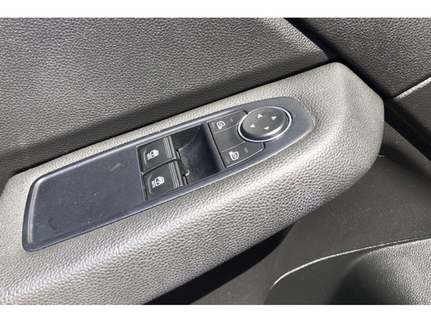Renault Clio Business TCe 66 kW (90 CV)