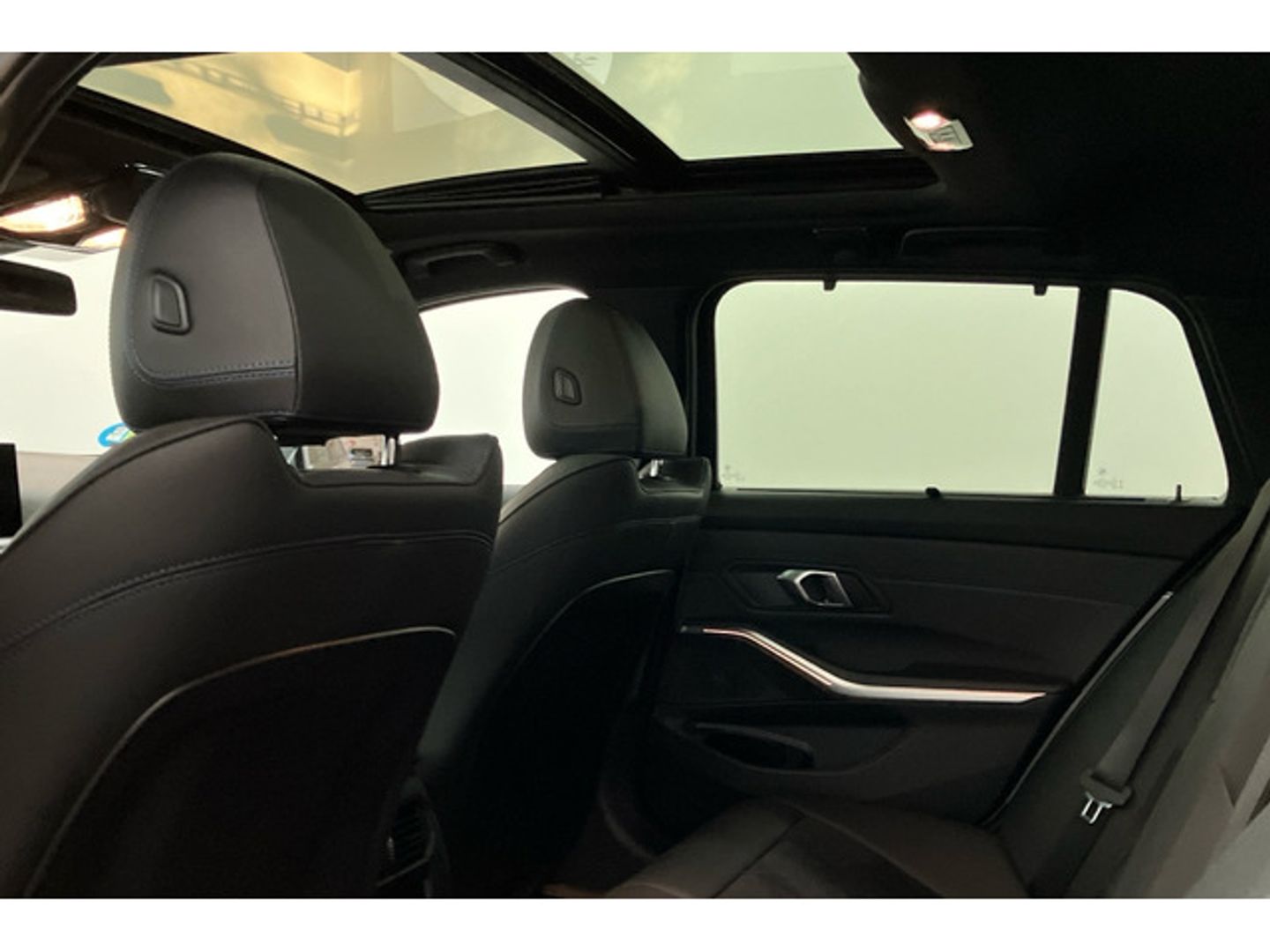 BMW Serie 3 318d Touring 110 kW (150 CV)