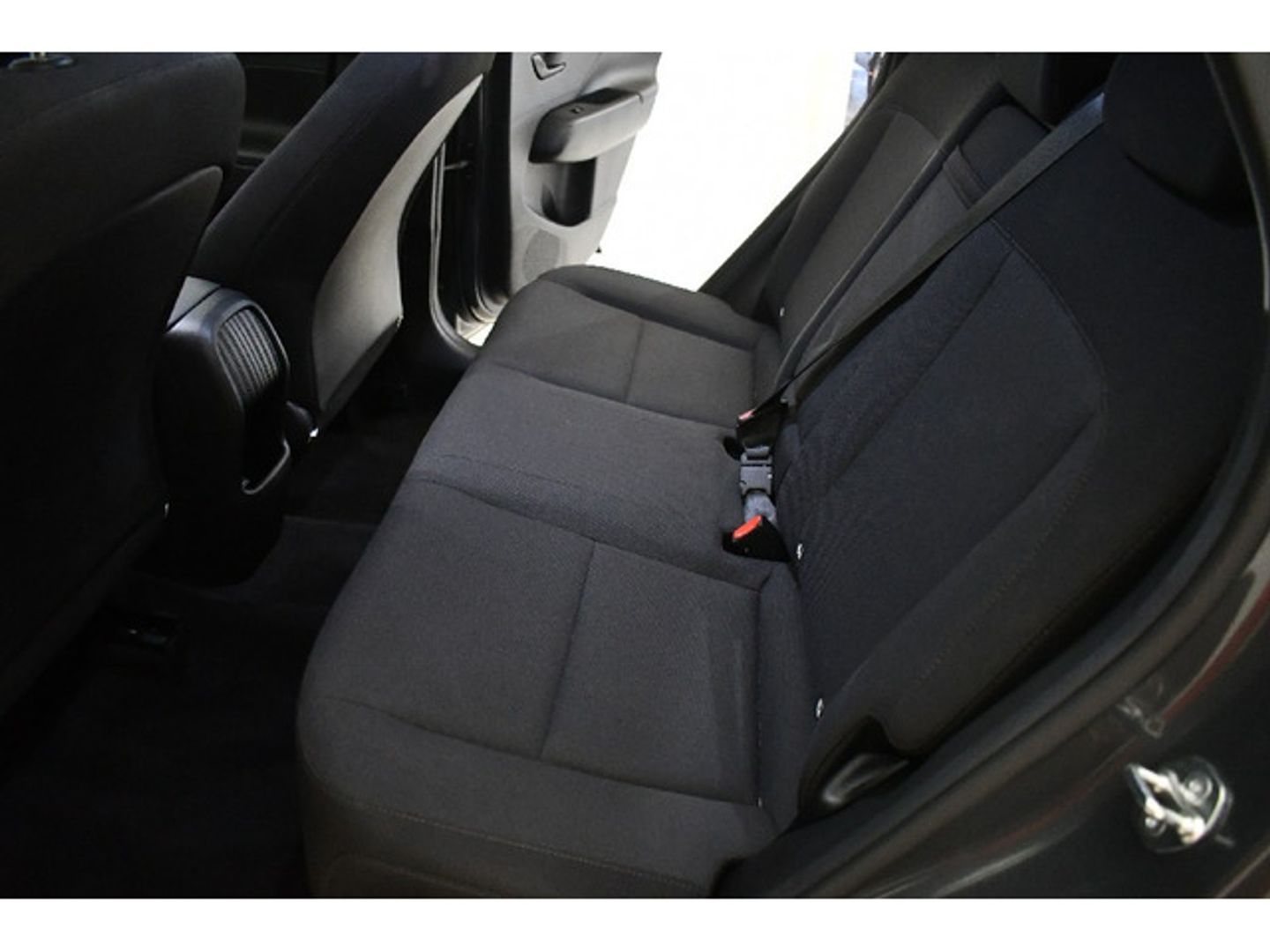 Hyundai Kona 1.6 GDI HEV Maxx DCT 104 kW (141 CV)