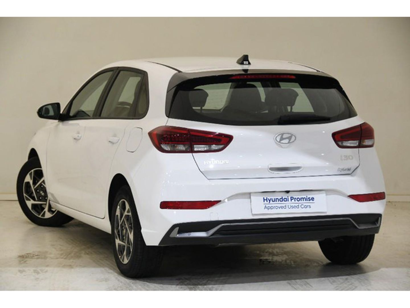 Hyundai i30 1.0 TGDI 48V Klass 74 kW (100 CV)