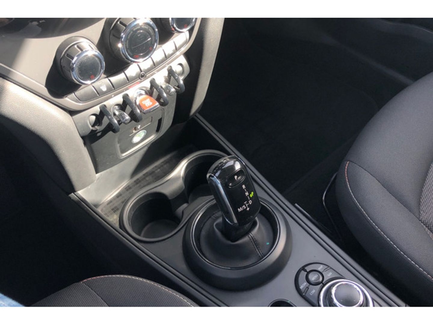 MINI MINI Countryman Cooper 100 kW (136 CV)