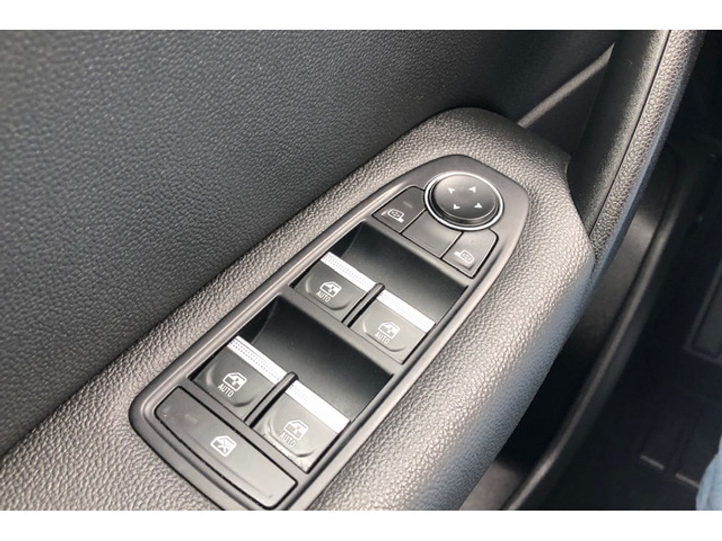 Renault Captur Zen TCe 66 kW (90 CV)