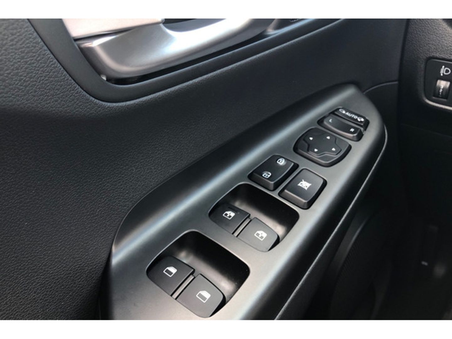Hyundai Kona EV Tecno 2C 150 kW (204 CV)