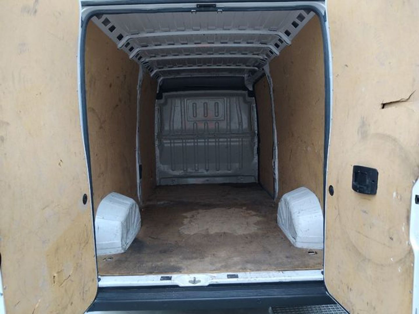 Peugeot Boxer Furgon BlueHDi 140 S&S Pack 335 L3 H2 103 kW (140 CV)