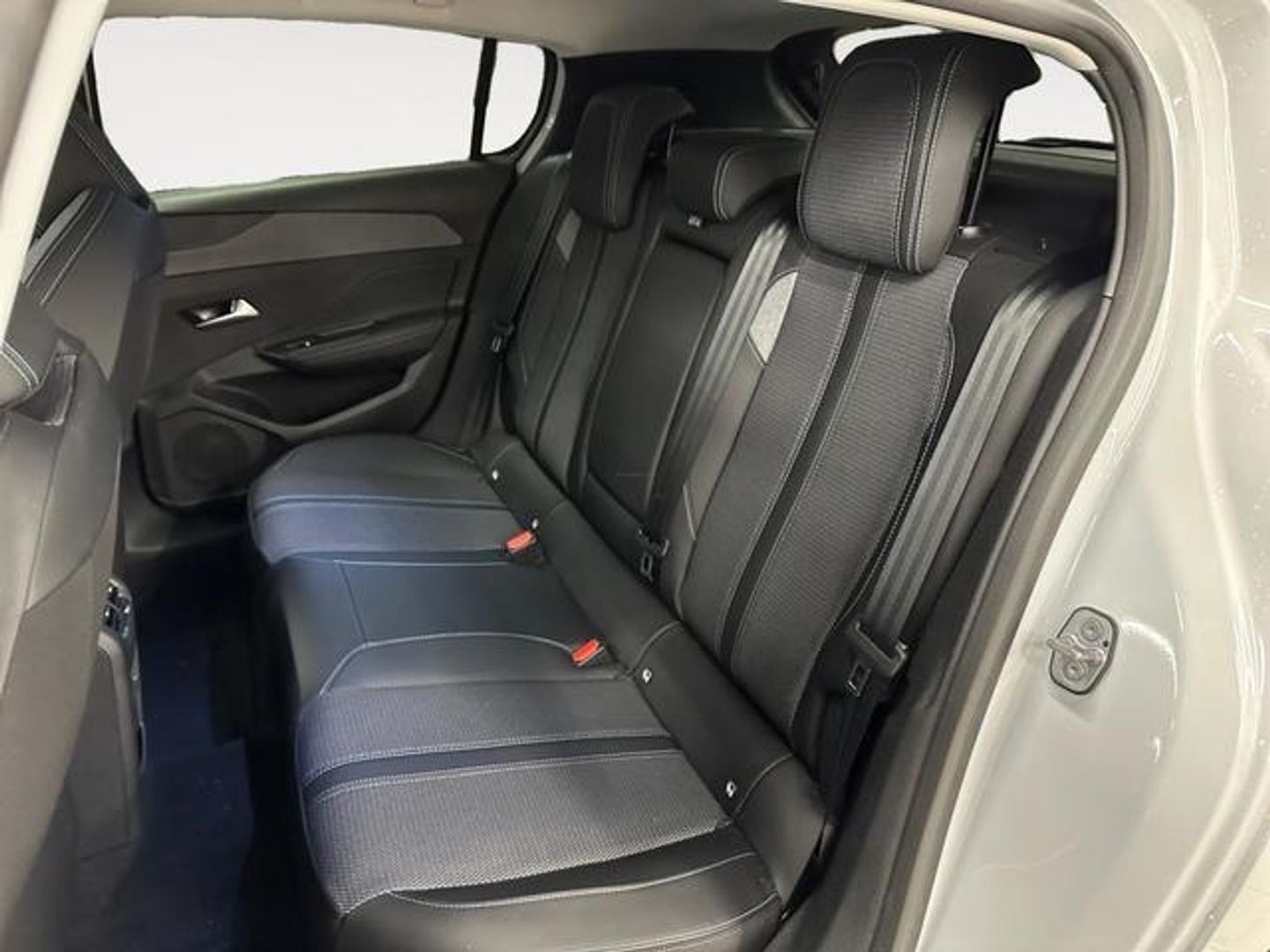 Peugeot 308 Allure Hybrid eDCS6 107 kW (145 CV)