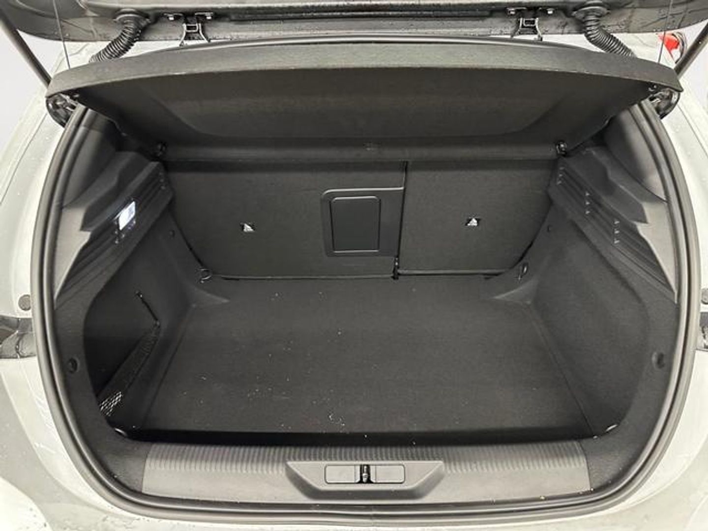 Peugeot 308 Allure Hybrid eDCS6 107 kW (145 CV)
