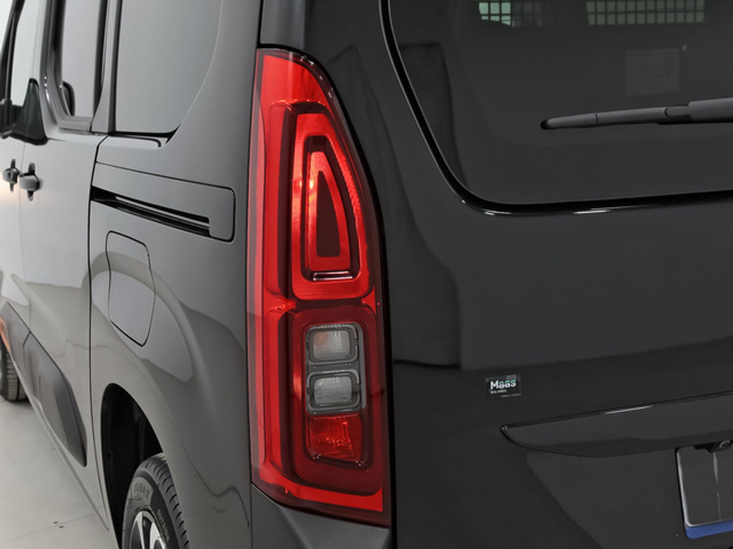 Citroen Berlingo BlueHDi 130 S&S Talla M Shine Business 96 kW (130 CV)