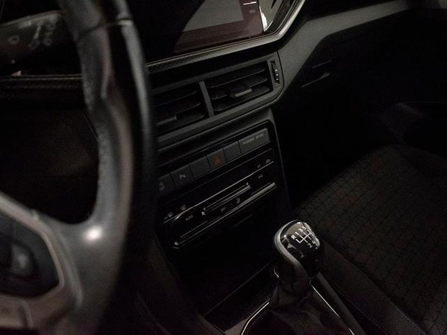Volkswagen T-Cross Advance 1.0 TSI 81 kW (110 CV)