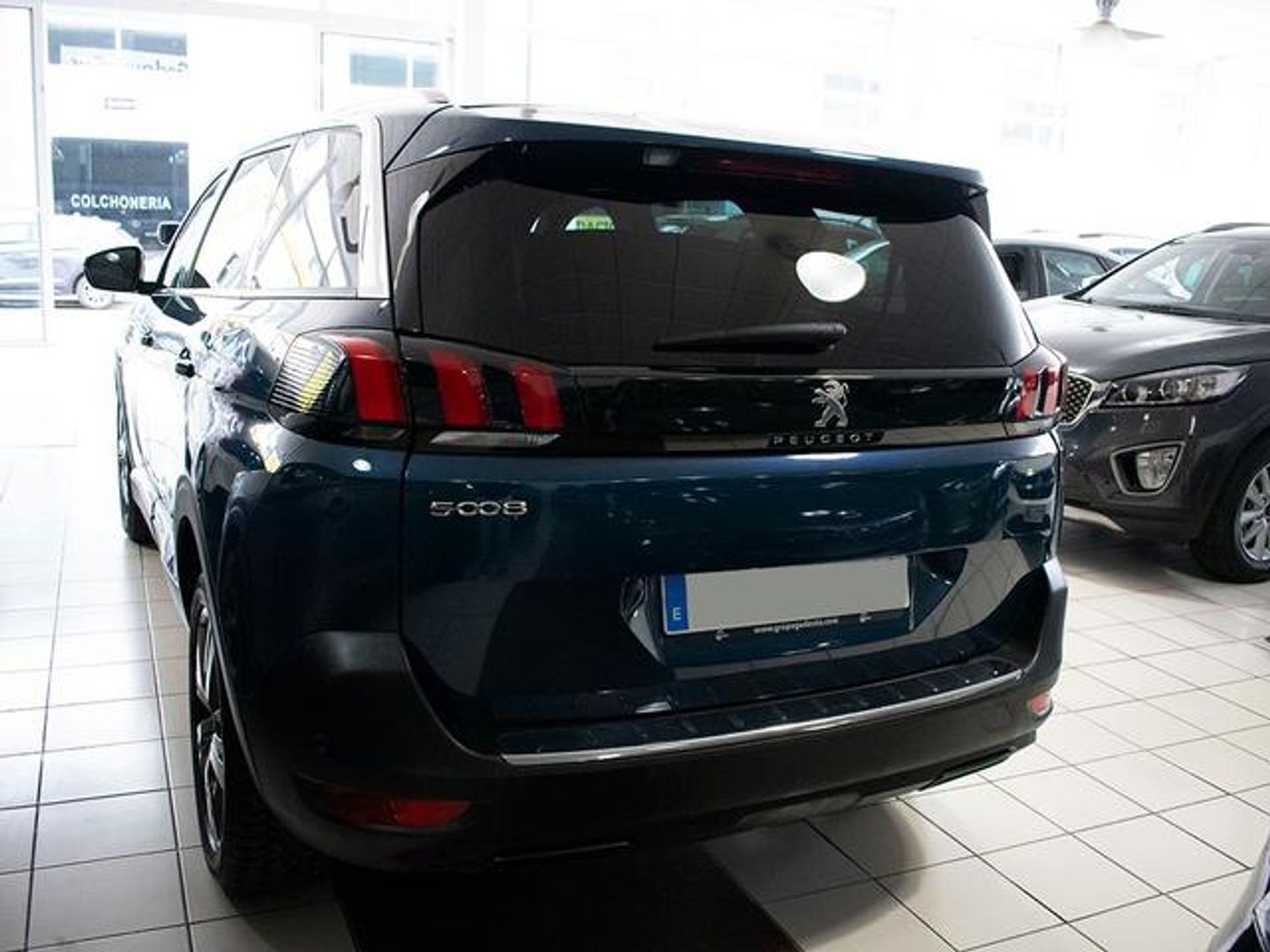 Peugeot 5008 BlueHDI 130 S&S Allure Pack EAT8 96 kW (130 CV)