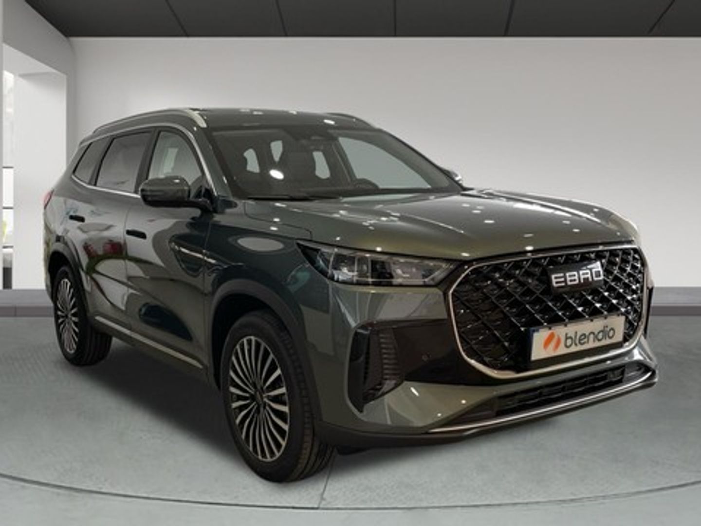 Ebro S800 1.6 TGDI Luxury DCT 108 kW (147 CV)