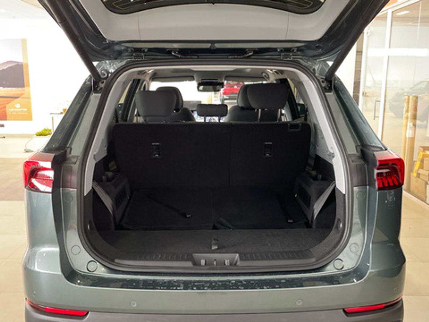 Ebro S800 1.6 TGDI Luxury DCT 108 kW (147 CV)
