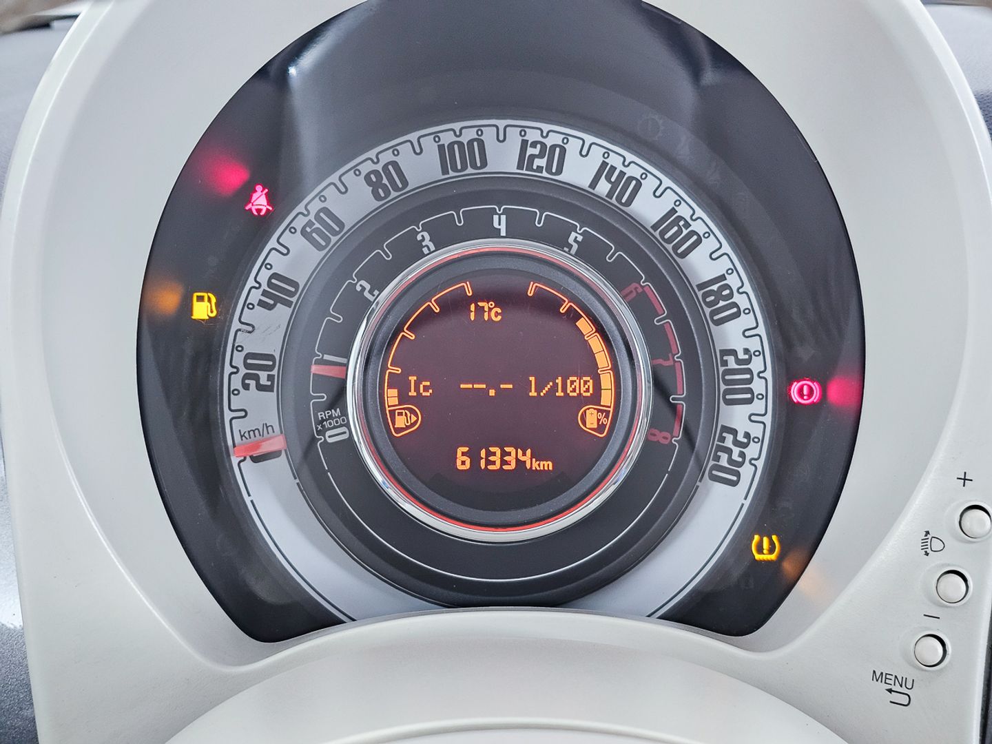 Fiat 500 1.0 Hybrid Dolcevita 51 kW (70 CV)