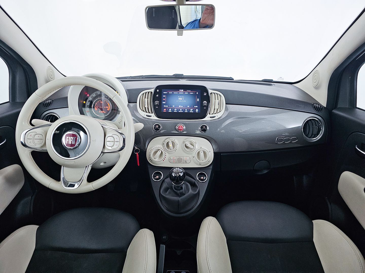 Fiat 500 1.0 Hybrid Dolcevita 51 kW (70 CV)