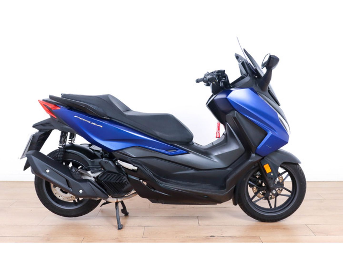 Honda Forza 125 ABS Azul Motorcycle