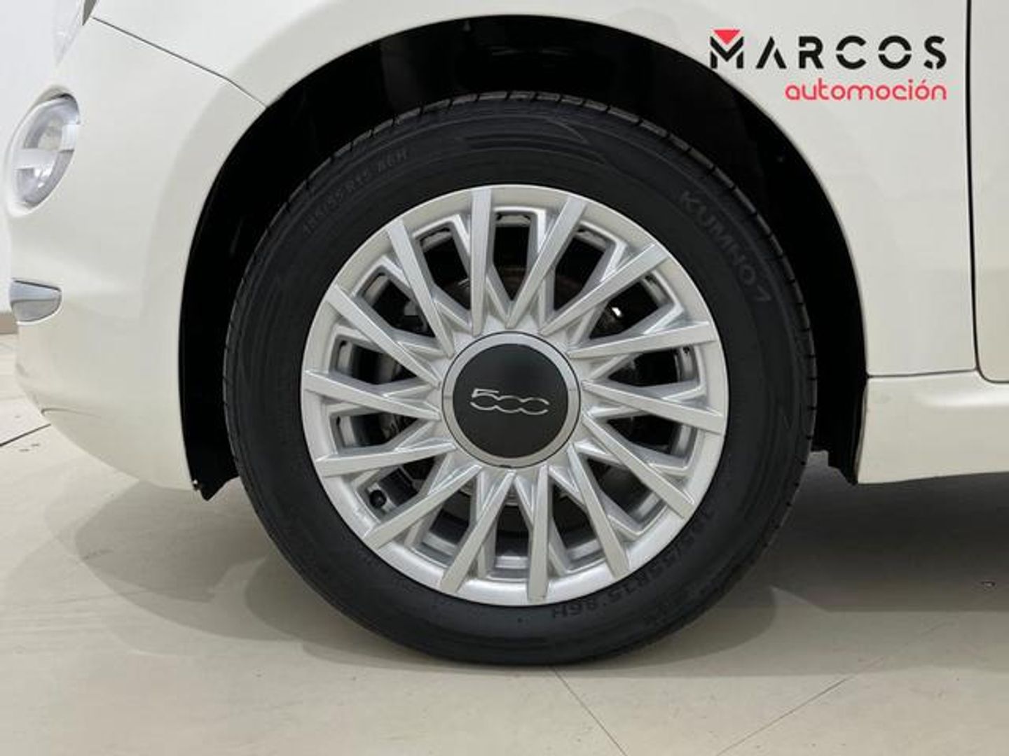 Fiat 500 1.0 Hybrid Dolcevita 51 kW (70 CV)