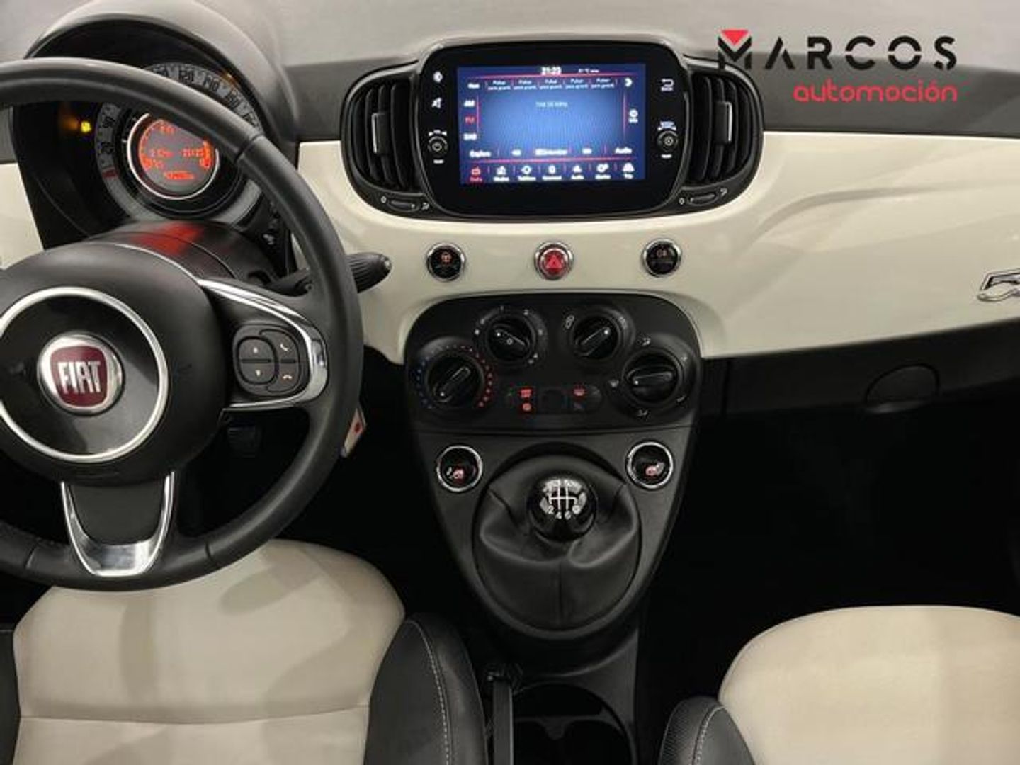 Fiat 500 1.0 Hybrid Dolcevita 51 kW (70 CV)