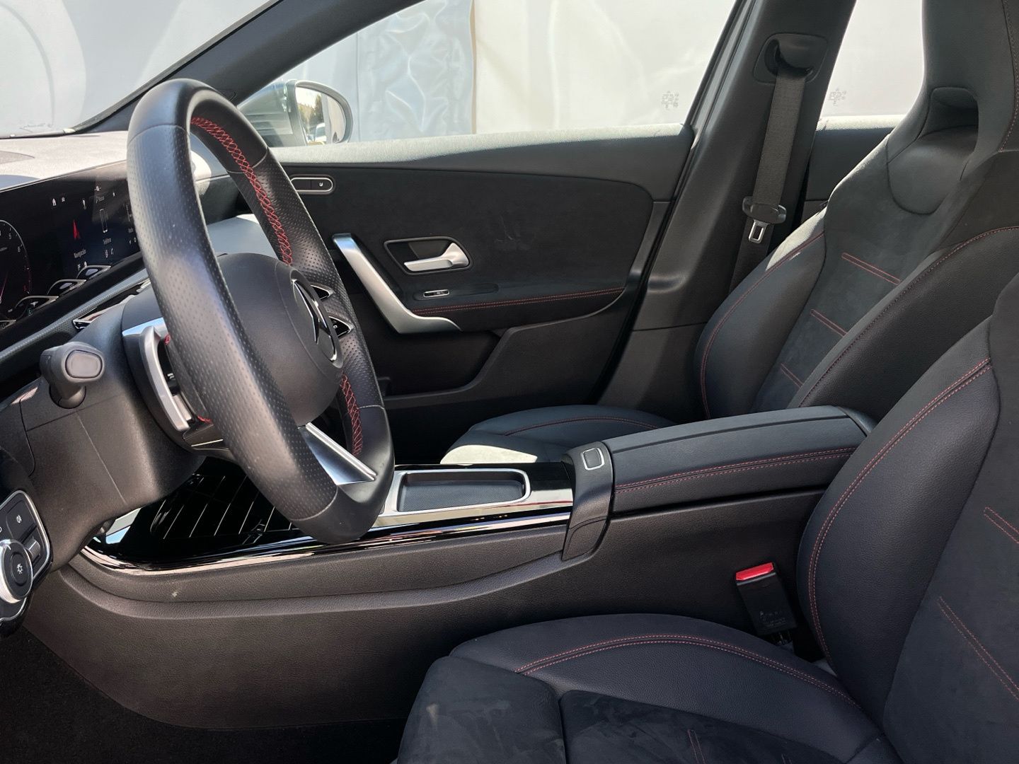 Mercedes-Benz Clase A 180 100 kW (136 CV)