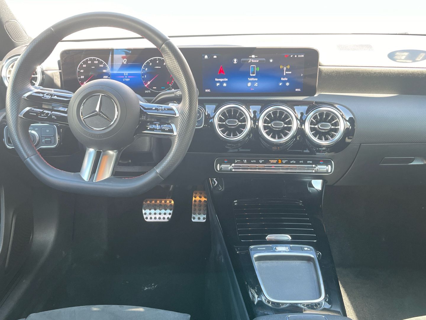 Mercedes-Benz Clase A 180 100 kW (136 CV)