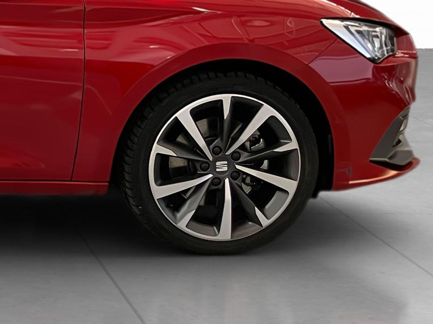 SEAT Leon ST 1.5 eTSI S&S FR Go L DSG 110 kW (150 CV)