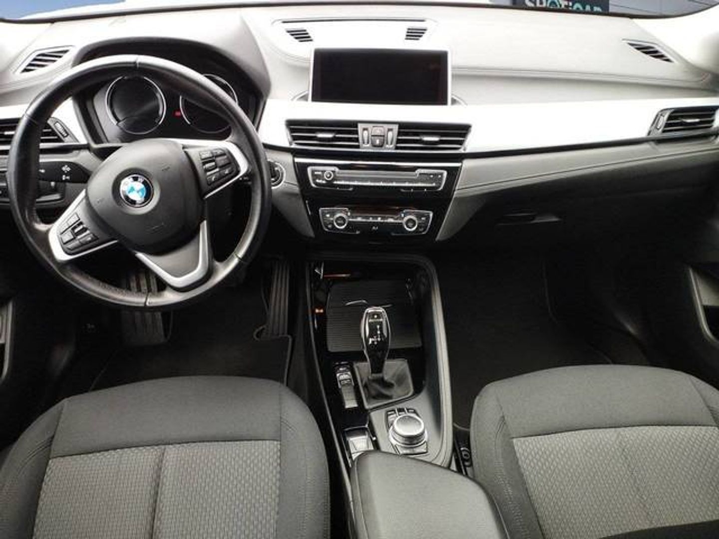 BMW X2 sDrive18i 103 kW (140 CV)